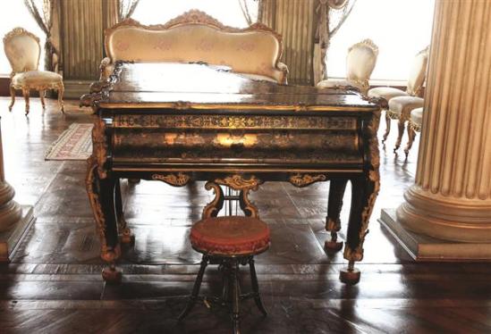 pianos-Istanbul